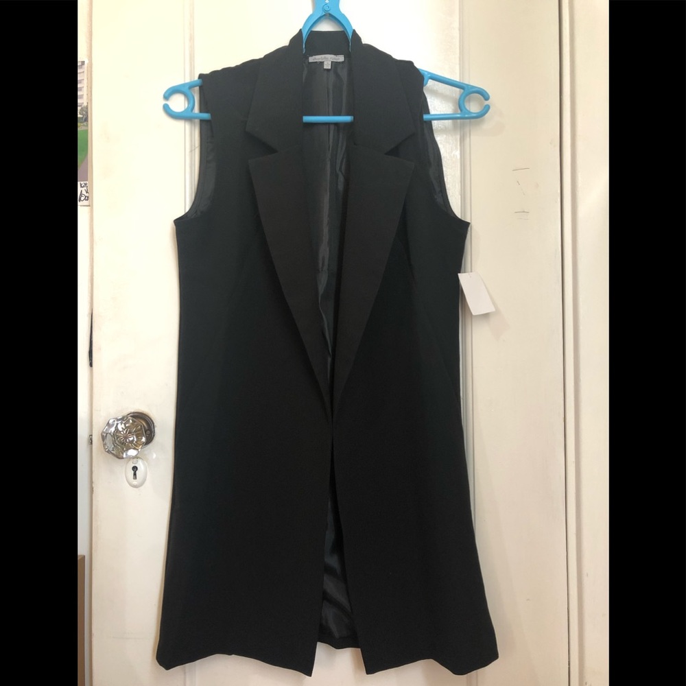 Sleeveless Blazer